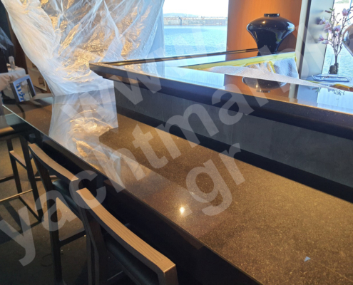 Γυάλισμα σε γρανίτες σκαφών αναψυχής