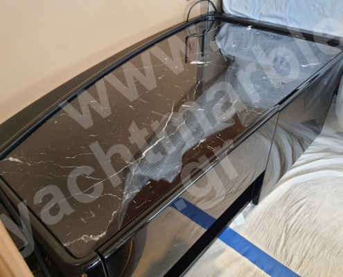 Γυάλισμα μαρμάρινων τραπεζιών σε σκάφη αναψυχής 4